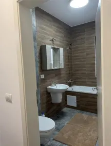 GIROC - 2 CAMERE - MOBILAT SI UTILAT - ZONA BUNA - DISPONIBIL IMEIDAT - foto 6