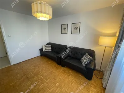 De inchiriat apartament cu 3 camere decomandate si balcon inchis in zona Strand din Sibiu - foto 2