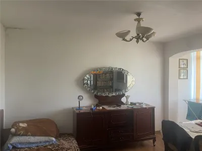 Apartament 2 camere in Focsani, cartier Sud , decomandat ,imbunatatit , mobilat - Focsani