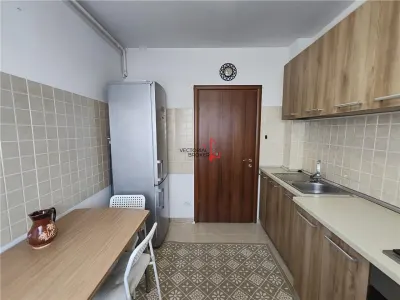 Vitan Mall Mihai Bravu- Metrou, loc parcare subteran, foarte spatios. - foto 6