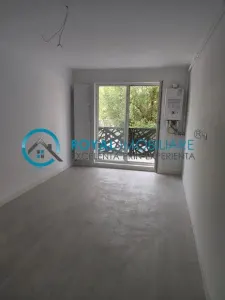 Royal Imobiliare - Vanzare apartament 2 camere zona Bdul Bucuresti - foto 2