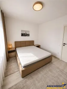 Pet friendly! Decomandat, confort sporit, terasa, parcare, Tractorul, Brasov - foto 4