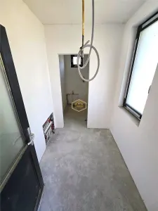 Casa noua semifinisata | Teren 550 mp | 4 camere - 3 bai - foto 18