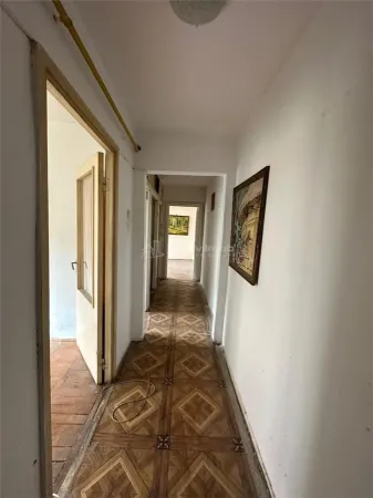 Apartament 3 camere Reșița - poza 11