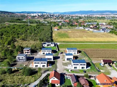 Spatiul unei case tip duplex, confortul unui camin modern, Sfantu Gheorghe, Jokai Mor - foto 3