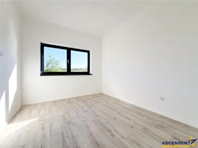 Spatiul unei case tip duplex, confortul unui camin modern, Sfantu Gheorghe, Jokai Mor - foto 5