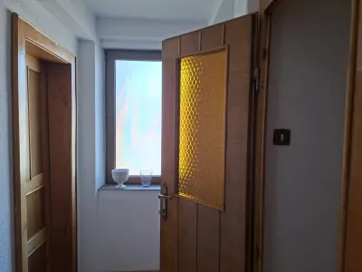 BRASADAS vinde casa individuala cu 7 camere in CENTRU. - foto 5