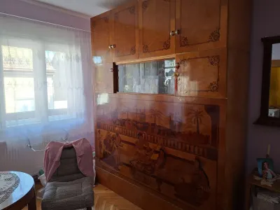 BRASADAS vinde casa individuala cu 7 camere in CENTRU. - foto 8