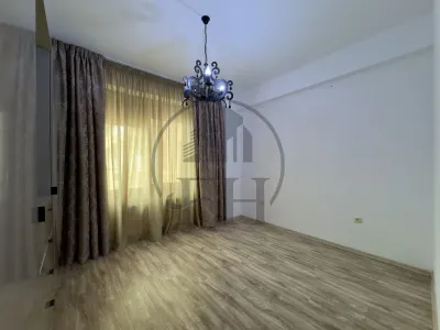 Apartament 3 camere de vanzare Mamaia, zona Summerland - foto 4