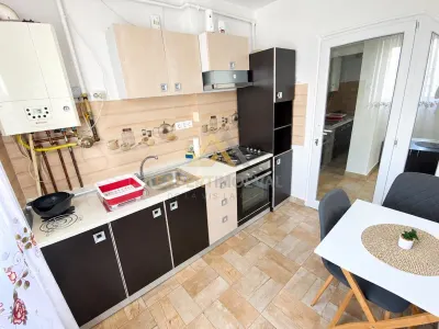 Apartament Ultracentral de inchiriat etaj 3 în apropiere de Primaria Baia Mare - foto 2