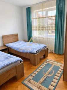 Apartament Ultracentral de inchiriat etaj 3 în apropiere de Primaria Baia Mare - foto 5