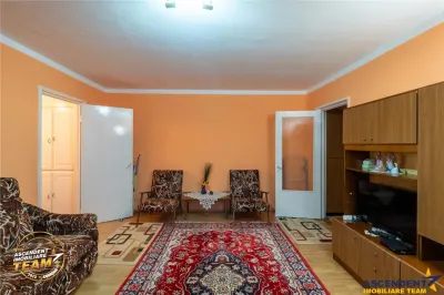 FILM! Apartament mobilat, cu 2 camere, etaj 1, central dar linistit, Covasna - foto 6
