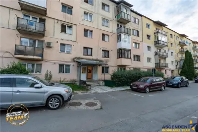 FILM! Apartament mobilat, cu 2 camere, etaj 1, central dar linistit, Covasna - foto 10