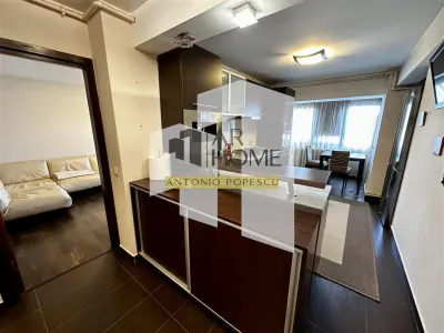 Vanzare apartament 3 camere, transformat in 2, Ploiesti, ultracentral - foto 17