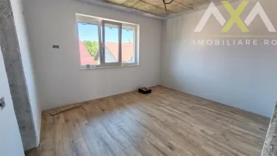 Casa Rediu/Valea Lupului 4 camere, 3 bai, Incalzire pard, ASFALT! - foto 5