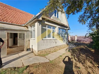 Casa la sol de vanzare in Bodrogu Nou - foto 12