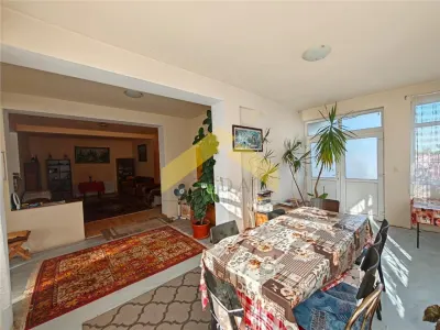 Casa la sol de vanzare in Bodrogu Nou - foto 6