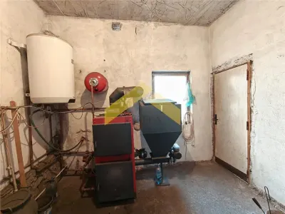 Casa la sol de vanzare in Bodrogu Nou - foto 10