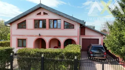 Casa IAȘI Tatarasi,  6 camere, S.u 178 mp, Garaj, Beci - foto 2