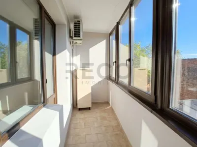 RECO Apartament cu 2 camere decomandat Nelocuit. Zona centrala etaj 2/3 - foto 14