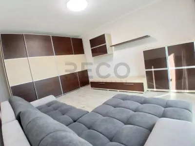 RECO Apartament cu 2 camere decomandat Nelocuit. Zona centrala etaj 2/3 - foto 3