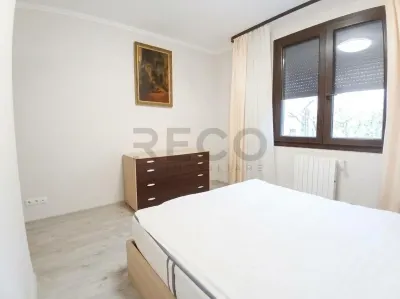 RECO Apartament cu 2 camere decomandat Nelocuit. Zona centrala etaj 2/3 - foto 7