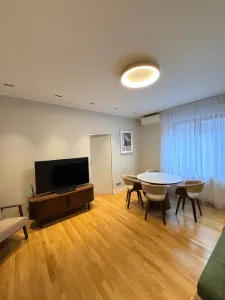 InchiriatApartament lux 3 camere zona capitale sector 1 - Bucuresti