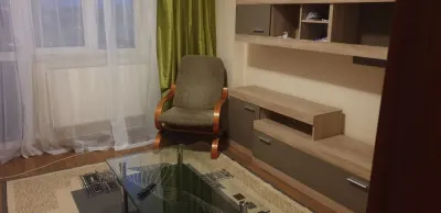 Apartaments in ultracentral area, no comision. 450 euro monthly - foto 5