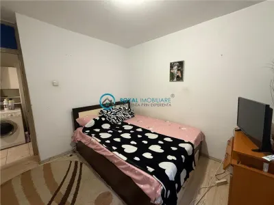 Royal Imobiliare - Vanzare apartament 3 camere zona Mihai Bravu - foto 2