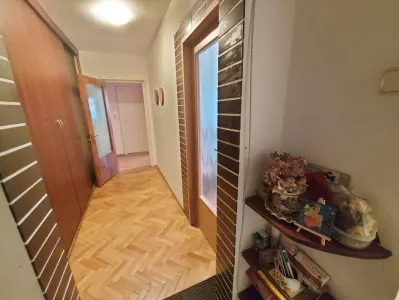 Apartament cu 2 camere, situat pe B-dul Mihai Viteazu - foto 3