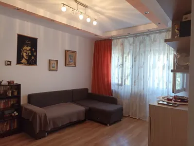 Apartament 3 camere - foto 3