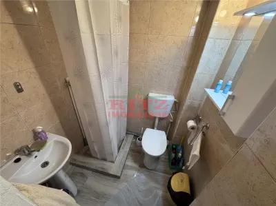 Nou! Garsoniera de inchiriat, mob. si utilata, zona Lic. Ion Minulescu! - foto 4