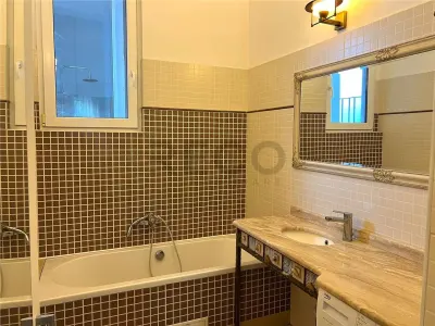 RECO- Apartament cu 4 camere, zona Centrala, 145mp - foto 11