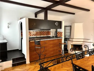 RECO- Apartament cu 4 camere, zona Centrala, 145mp - foto 3