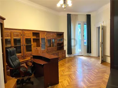 RECO- Apartament cu 4 camere, zona Centrala, 145mp - foto 7