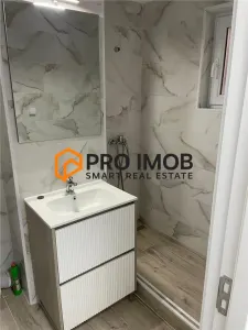Apartament 2 camere cf 1 decomandat zona Micro 5 - foto 11