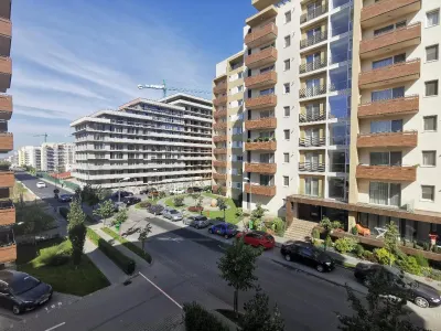 Inchiriem Apartament 2 Camere, Modern, Decomandat, Tractorul - Urban - foto 6