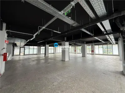Investitie! Spatiu Comercial Iasi!Zona Metalurgie -  Chimiei - Iasi