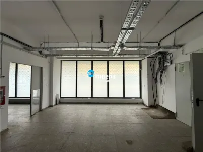 Investitie! Spatiu Comercial Iasi!Zona Metalurgie -  Chimiei - foto 4