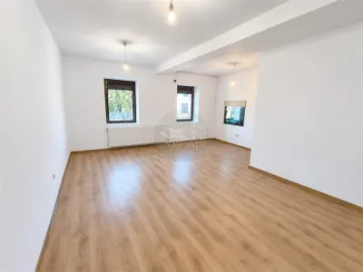Spatiu birouri 160 mp parcare zona Turnisor - foto 9