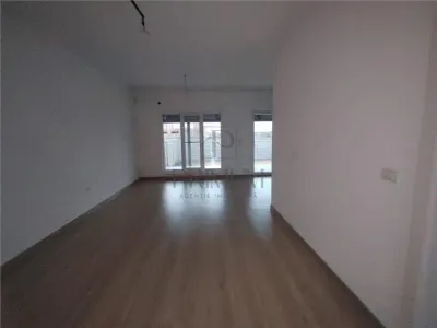 Duplex parter - 2 dormitoare - zona excelenta - foto 7