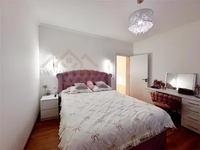 Casa noua, 3 dormitoare, 2 bai, terasa si 2 garaje, Mocira - foto 3