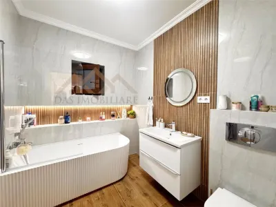Casa noua, 3 dormitoare, 2 bai, terasa si 2 garaje, Mocira - foto 8