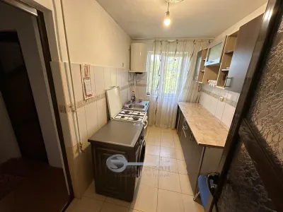 Apartament 2 camere, 50 mp, etaj 4/10 – Splai Bahlui, Primăverii - foto 2