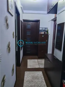 Royal Imobiliare - Vanzare apartament 2 camere zona B-dul Bucuresti - foto 12