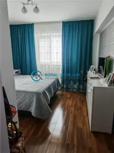 Royal Imobiliare - Vanzare apartament 2 camere zona B-dul Bucuresti - foto 3