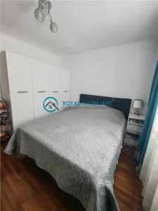 Royal Imobiliare - Vanzare apartament 2 camere zona B-dul Bucuresti - foto 4