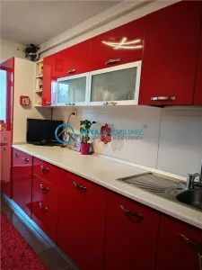 Royal Imobiliare - Vanzare apartament 2 camere zona B-dul Bucuresti - foto 7