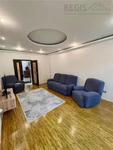 Apartament 2 Camere Central Bloc tip Vila - foto 12