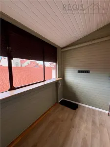 Apartament 2 Camere Central Bloc tip Vila - foto 4